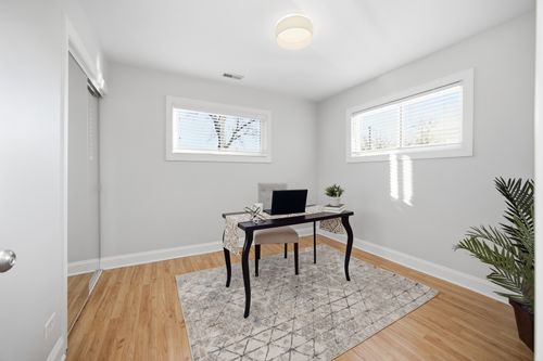 1120 N Bluebonnet Ln, Hoffman Estates, IL, 60169-4431 | Card Image