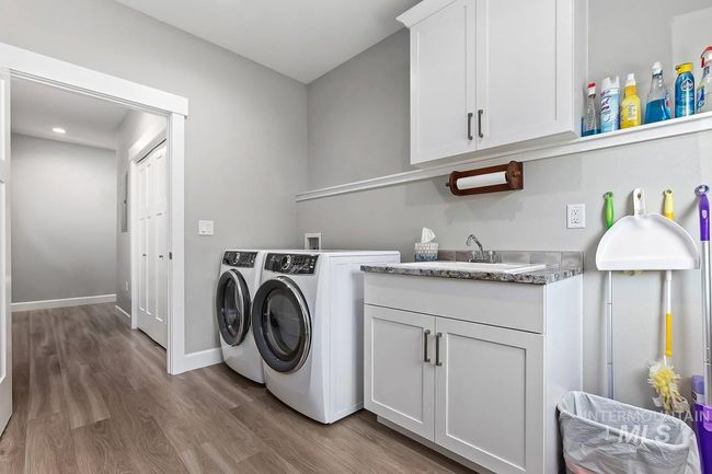 A - 2115 Powers Ave, Townhouse with 2 bedrooms, 2 bathrooms and 2 parking in Lewiston ID | Image 23