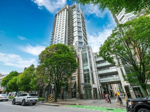 806-565 Smithe St, Vancouver, BC, V6B0E4 | Card Image