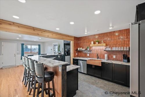 7413 Willshire Blvd, Cheyenne, WY, 82009-2090 | Card Image