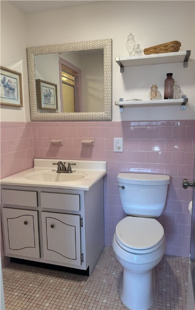 Master Bathroom | Image 14