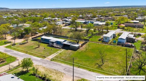 801 Anson St, Kingsland, TX, 78639-4267 | Card Image