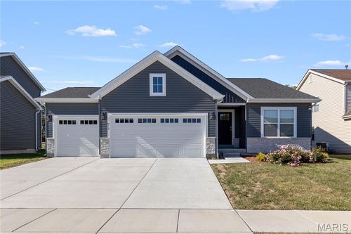 973 Brookfield Chase Ct, Florissant, MO, 63031-1458 | Card Image