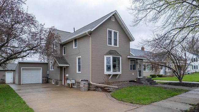 Front | Image 38