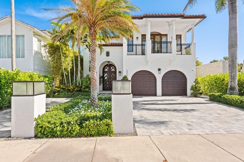 3322 Ne 16th Pl, Fort Lauderdale, FL, 33305-3717 | Card Image