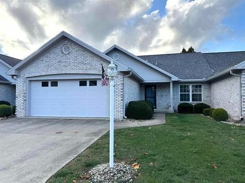 111 S Villa Dr, Connersville, IN, 47331-8413 | Card Image