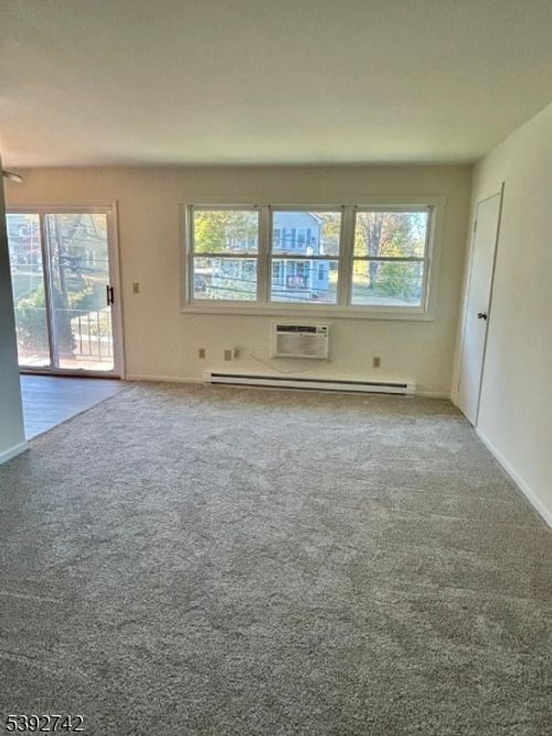 apt-4-65 Newton Ave, Sussex, NJ, 07461-1517 | Card Image