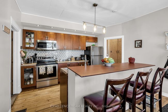 1654 County Rd, House other with 4 bedrooms, 2 bathrooms and 6 parking in Dunvegan ON | Image 8