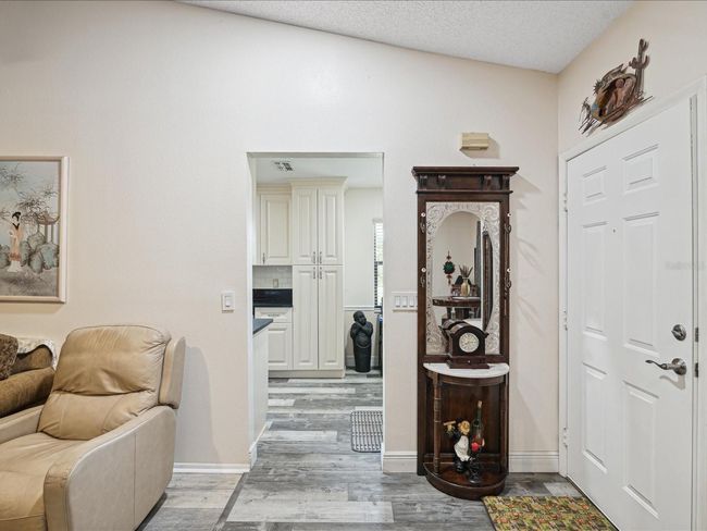 D - 8158 Sturbridge Ct, Condo with 2 bedrooms, 2 bathrooms and null parking in Weeki Wachee FL | Image 9