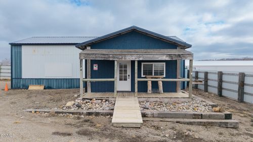889 14th Street Sw, Valley City, ND, 58072 | Card Image