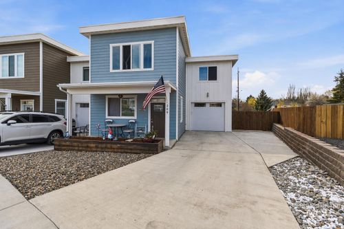 209 Wheatland Court, Moscow, ID, 83843 | Card Image