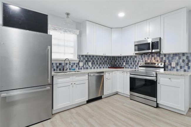 Converted apartment kitchen | Image 26