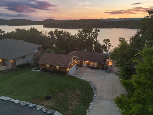 388 Santana Circle, Reeds Spring, MO, 65737 | Card Image