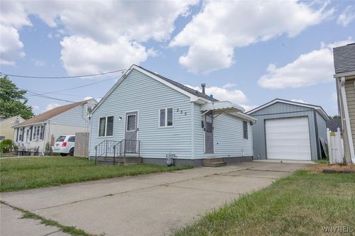 235 Griffith St, Buffalo, NY, 14212-2266 | Card Image
