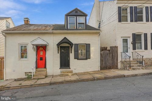 622 Poplar St, LANCASTER, PA, 17603-5505 | Card Image