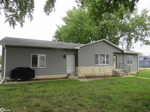 909 South Street, Mallard, IA, 50562 | Card Image