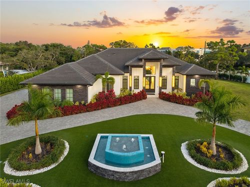 10 Caribbean Rd, NAPLES, FL, 34108-3401 | Card Image