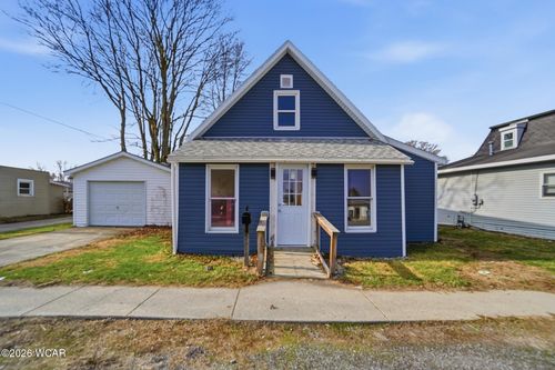 302 E Cross St, Columbus Grove, OH, 45830-1303 | Card Image