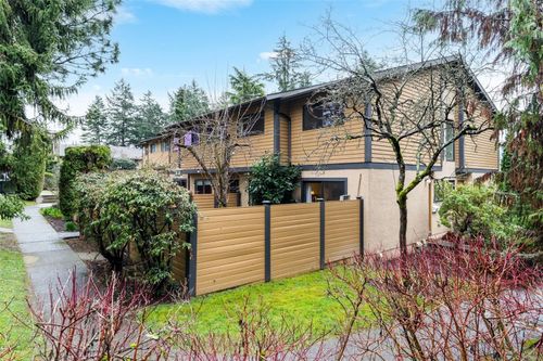 587 Crossandra Cres, Saanich, BC, V8Z6G4 | Card Image