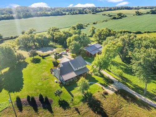 19303 Mcguire Rd, Harvard, IL, 60033-8872 | Card Image