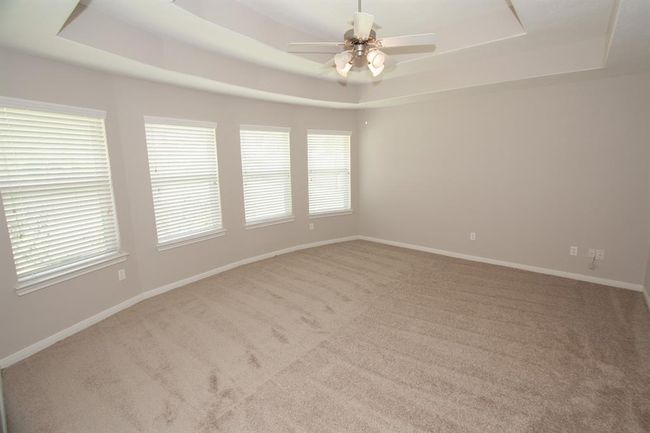 2211 Pearl Bay Ct, House other with 3 bedrooms, 2 bathrooms and 3 parking in Pearland TX | Image 13