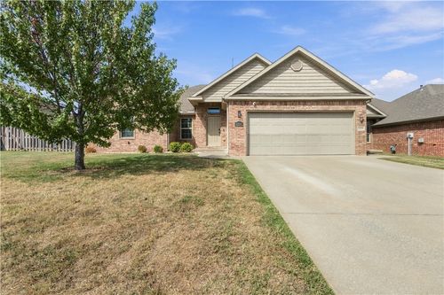 4204 Sw Slate Ln, Bentonville, AR, 72712-8102 | Card Image