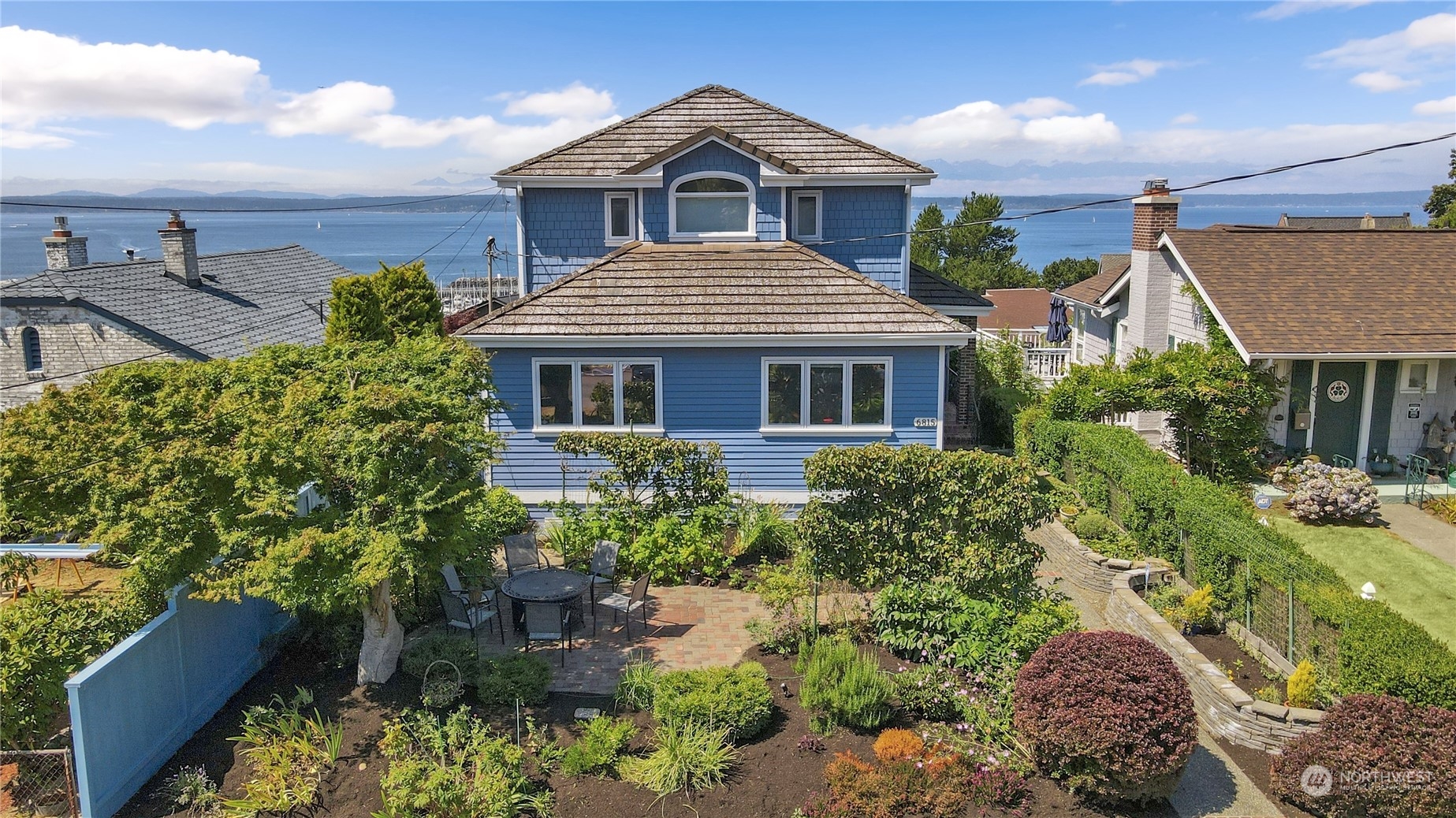 35th Ave, Seattle, WA 98117