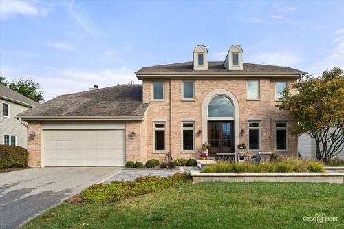2131 Snow Creek Rd, Naperville, IL, 60564-4365 | Card Image
