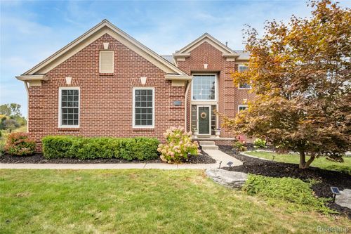 3506 Niagara Ave, Canton, MI, 48188-8601 | Card Image