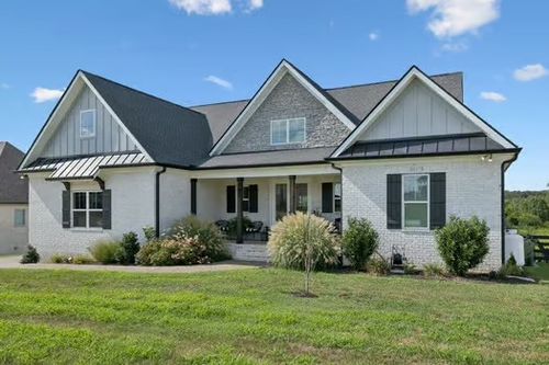 1018 C P Stewart Blvd, Lebanon, TN, 37087-1730 | Card Image