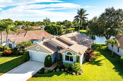 8591 Tourmaline Blvd, Boynton Beach, FL, 33472-2421 | Card Image