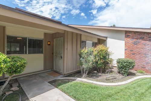 unit-b-22745 Palm Ave, Grand Terrace, CA, 92313-5256 | Card Image