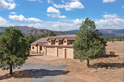 36 Penny Ln, Las Vegas, NM, 87701-9852 | Card Image