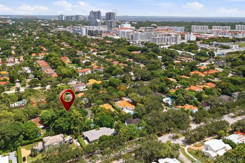 3700 Harlano St, Coral Gables, FL, 33134-7195 | Card Image
