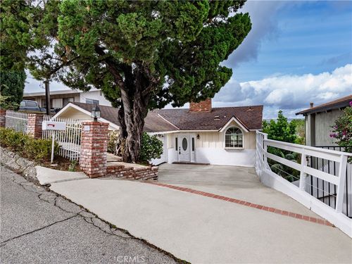5107 Cerrillos, Woodland Hills, CA, 91364 | Card Image