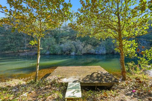 482 Roberts Rd E, Defuniak Springs, FL, 32433-7946 | Card Image