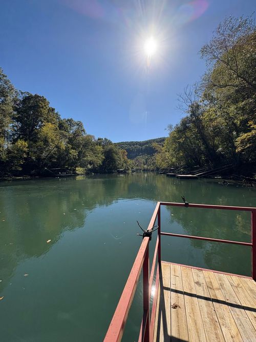 5 Sun Valley Rd, Heber Springs, AR, 72543-8847 | Card Image