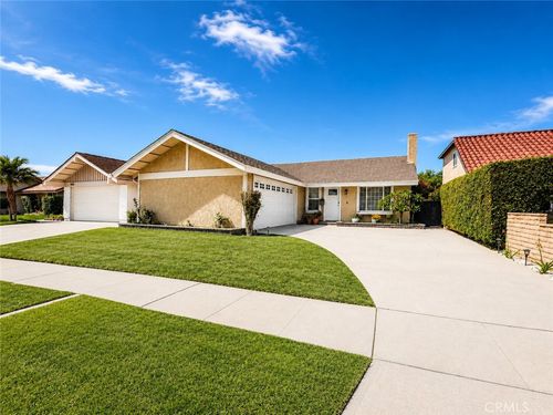 13157 Rose St, Cerritos, CA, 90703-8623 | Card Image