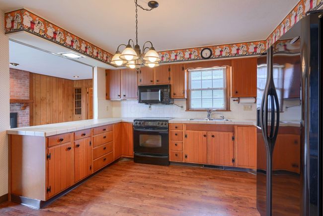 416 Crestview Dr Ne, House other with 4 bedrooms, 3 bathrooms and null parking in Lancaster OH | Image 20