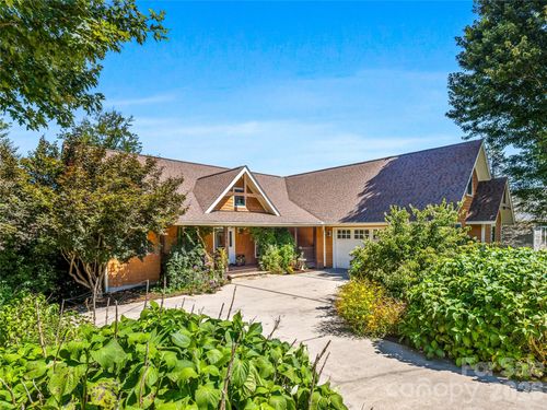 56 Devonshire Dr, Mills River, NC, 28759-5502 | Card Image