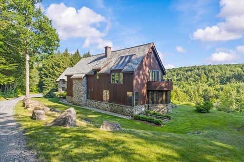 71 Sterling Ridge Rd, Stowe, VT, 05672-4022 | Card Image
