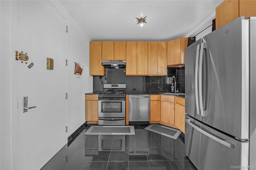 apt-6b-2155 Daly Ave, Bronx, NY, 10460-1952 | Card Image