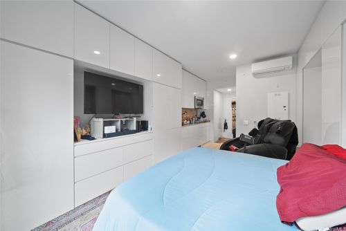 621-987 Queen Street, Honolulu, HI, 96813 | Card Image