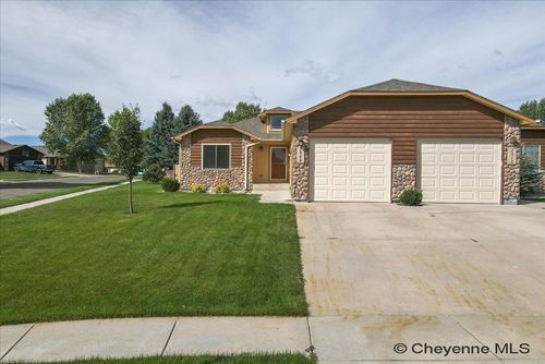3908 Regal Court, Cheyenne, WY, 82001 | Card Image