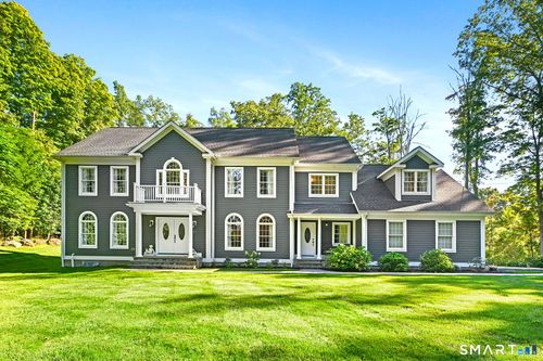 220 Haviland Rd, Ridgefield, CT, 06877-2823 | Card Image