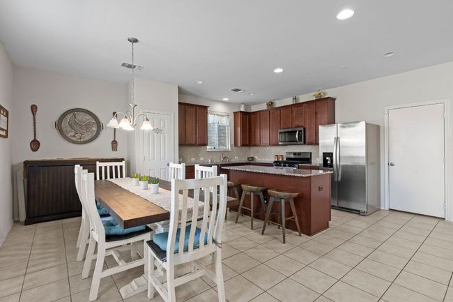 Dining room | Image 11