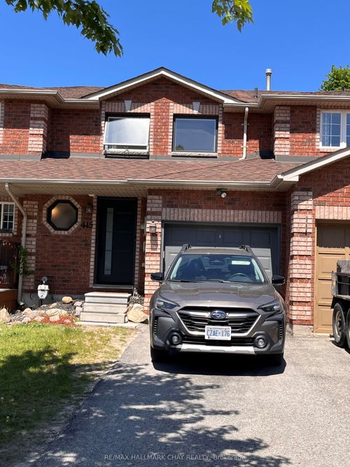 415 Ferndale Dr S, Barrie, ON, L4N0M1 | Card Image