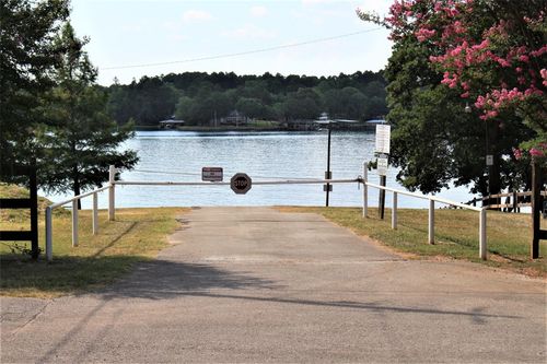 Lot 39 Beaver Run, Grapeland, TX, 75844 | Card Image