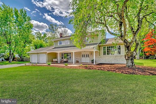 10 Manor Ridge Dr, PRINCETON JUNCTION, NJ, 08550-1918 | Card Image