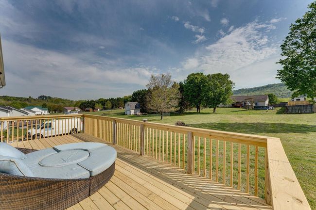 84 Green Valley Dr, Home with 3 bedrooms, 2 bathrooms and 2 parking in Rock Spring GA | Image 25